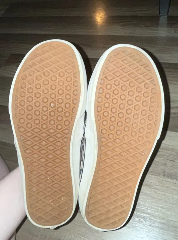 Vans Deluxe Cheetah Comfort Slip-On - Image 5