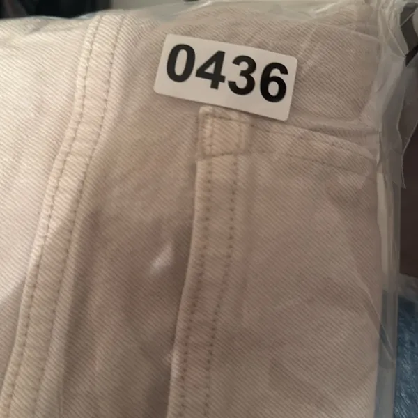Abercrombie and Fitch Ultra‎ High Rise 90s Straight Jeans 24 long - Image 7