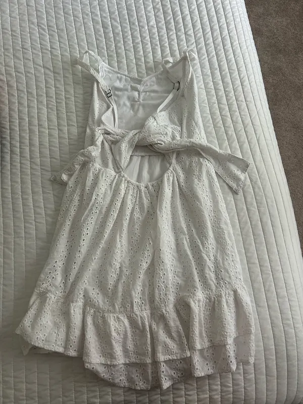 Hollister Grad dress - Image 2