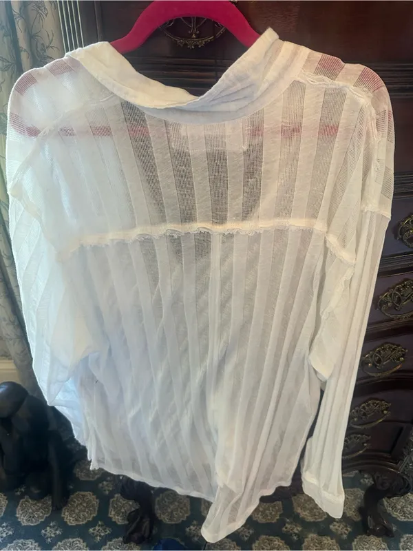 We The Free size Large loose open knit top lightweight breathable $145 - Image 8