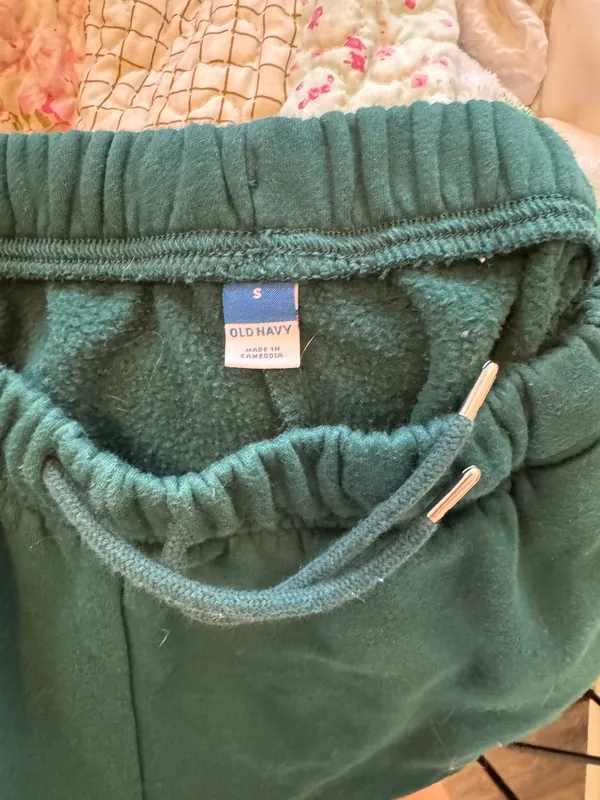 Old Navy Sweatpants - Image 2