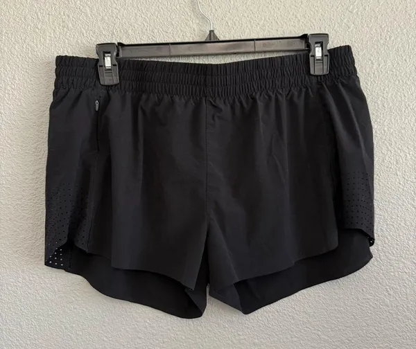 ATHLETA Hustle 3" Shorts - Image 2