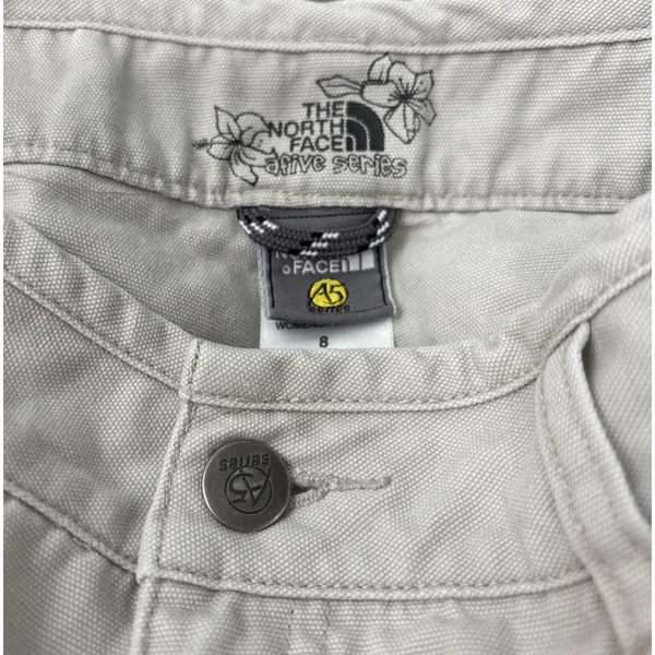The North Face A5 Series Mini Shorts Size 8 Khaki Canvas Cargo Hiking Gorpcore - Image 6