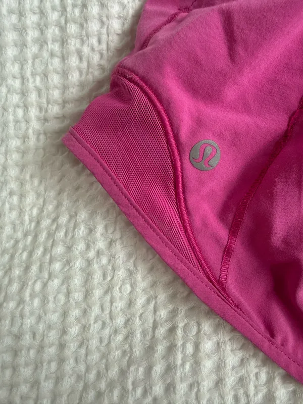 Lululemon Hotty Hot 4" - Image 3