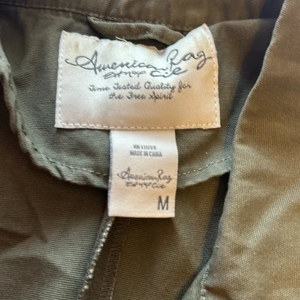American rag short sleeve jacket - Image 5