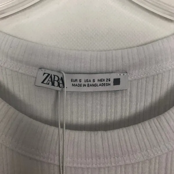 NWT ZARA White Ribbed Crop Top Size Small - Image 3