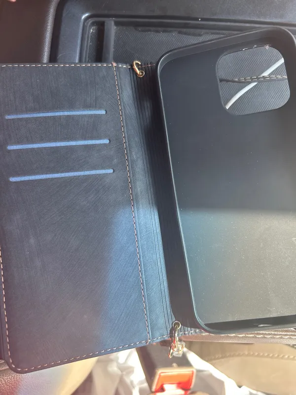 iPhone 14 Pro wallet case Black - Image 2