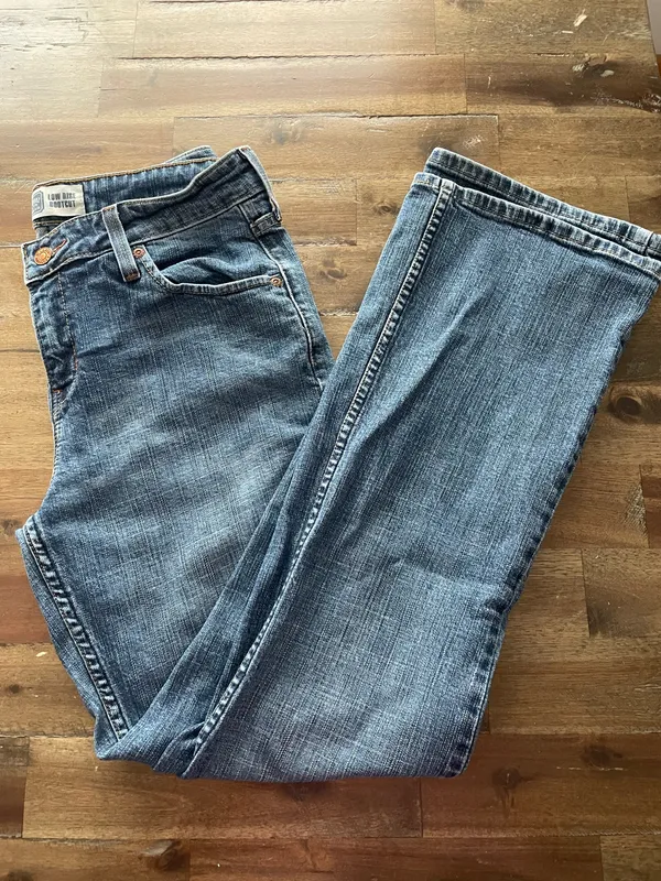 Levi’s Strauss low rise boot cut jeans - Image 2