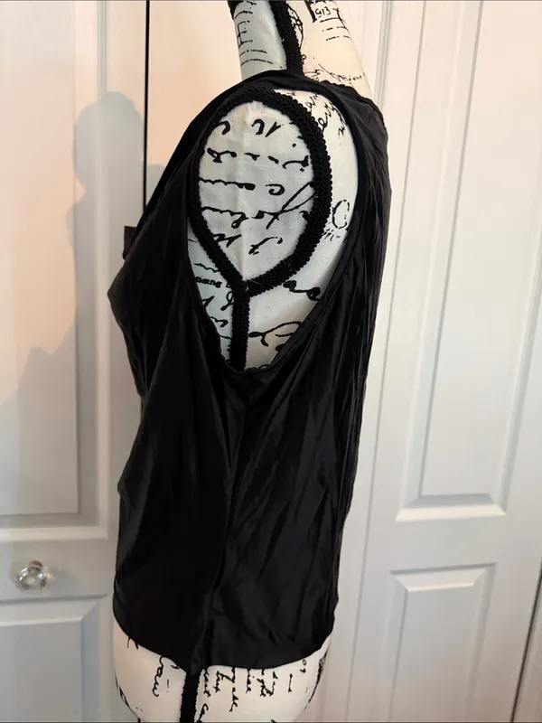 Cupshe Black Draped Cowl Neck Camisole - Image 5