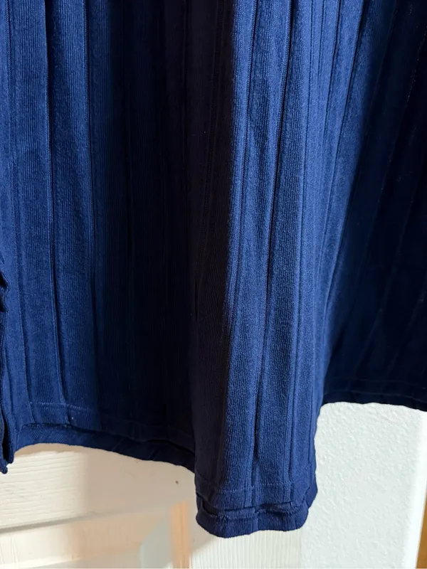 Women Navy blue pleated dress with short sleeves #pleated #dress - Image 2