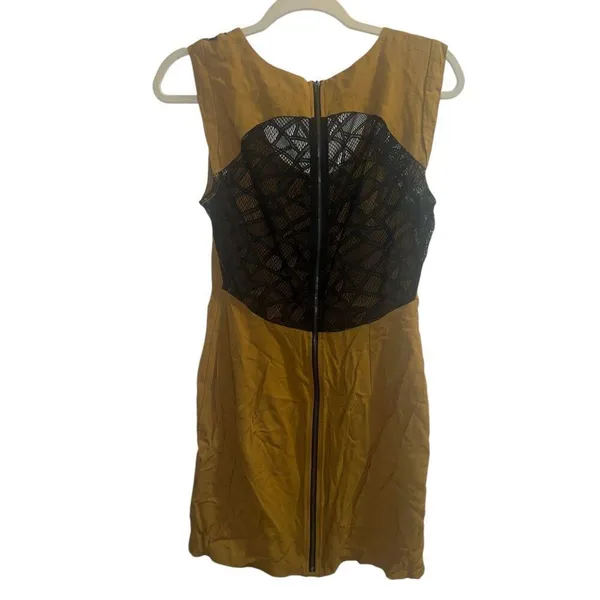✨Silence + Noise Womens short sleeve brown/green Sz 4 dress w/ lace✨ - Image 4