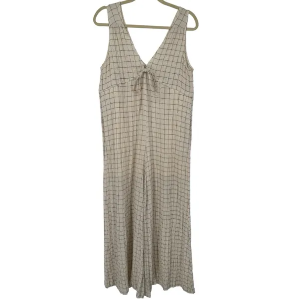 Urban Outfitters Breezy Plunging Wide Leg Sleeveless‎ Babydoll Jumpsuit Size XS - Image 4