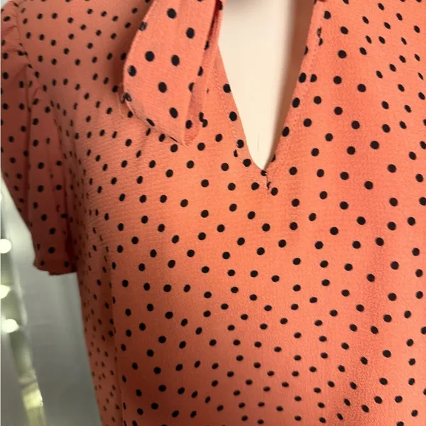 O L M Black and Orange Puff Sleeve Blouse with Tie Front - Image 5