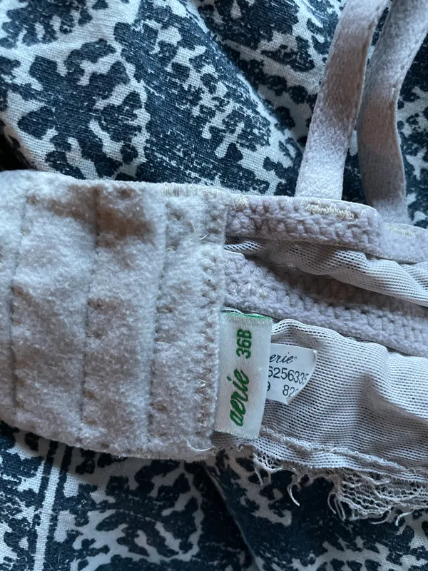 Aerie Cream Lace Wireless Bra - Image 2