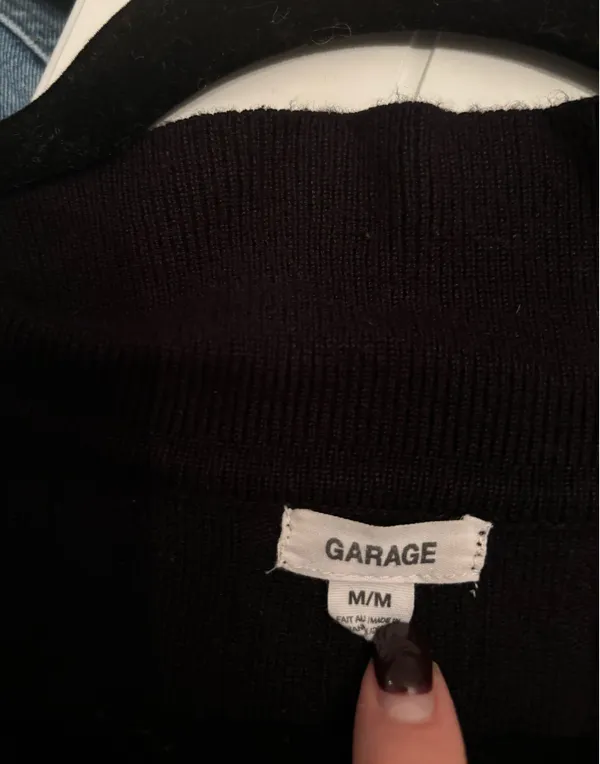 Garage Collared Cropped Sweater - Image 2