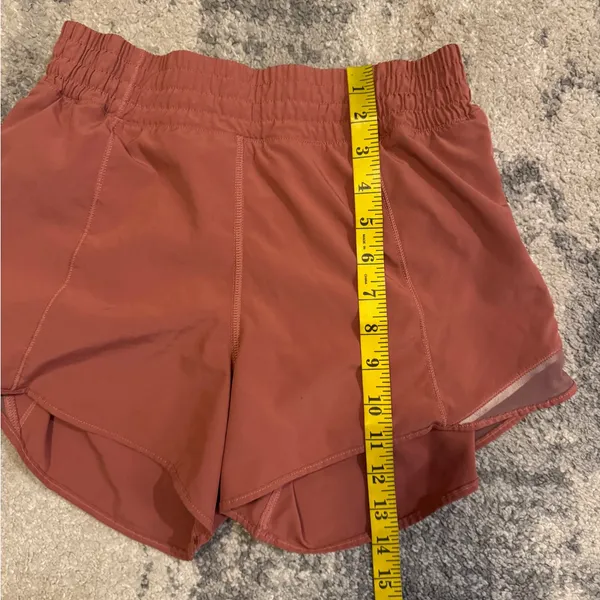 lululemon athletica Women's Copper Athletic Shorts - Image 5