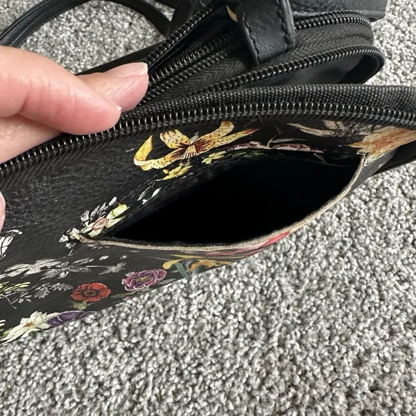 Beautiful Black Floral Print Multi Sac Crossbody Purse‎ Bag So Many Pockets! - Image 5