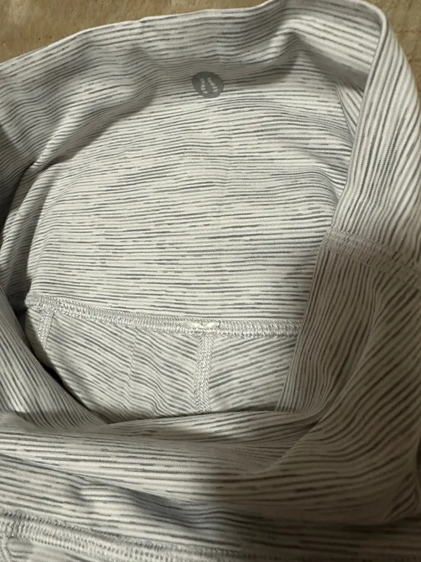 Lululemon Leggings Wunder Under Crop 2  - Image 5