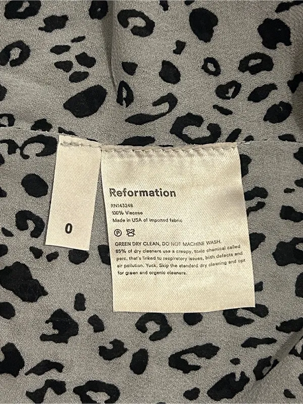 Reformation Genie Midi Dress In Lynx Leopard Print Gray Size 0 Smocked Waist - Image 15