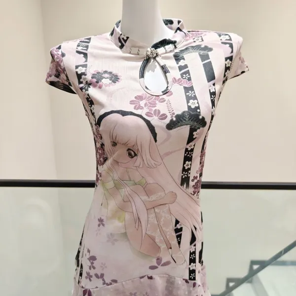 Women Anime Print Short Qipao Dress Mandarin Collar Cap Sleeve Keyhole Neck Ruffle Hem Slim Fit - Image 2