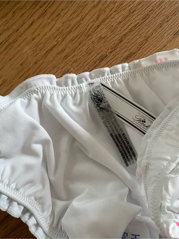 Frankies bikinis set - Image 3