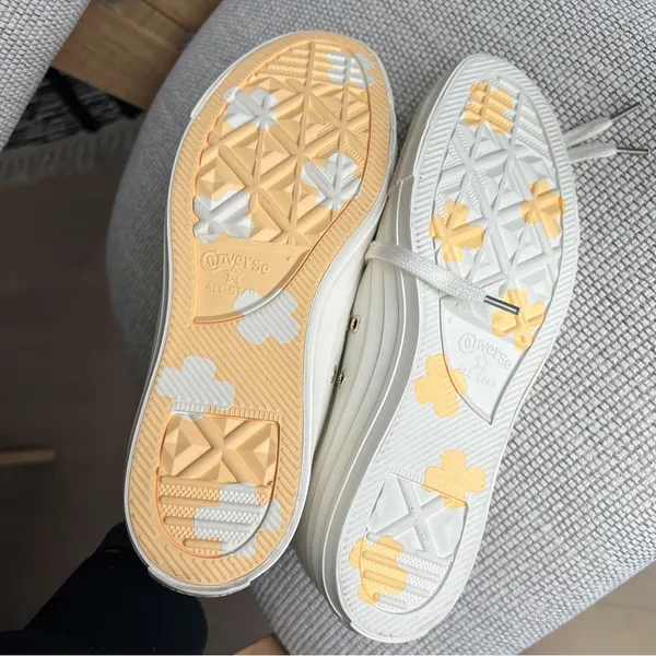 Converse Chuck Taylor Festival Smoothie All Star High-Top Sneakers - Image 6