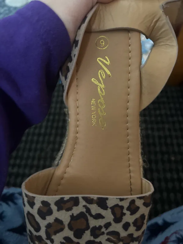 Flat heels Size 6 - Image 4