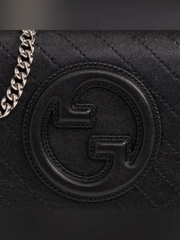 GUCCI Blondie GG logo quilted leather wallet on chain crossbody bag - Image 5