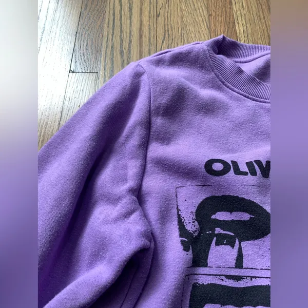 Vampire Olivia rodrigo sweatshirt purple large - Image 3