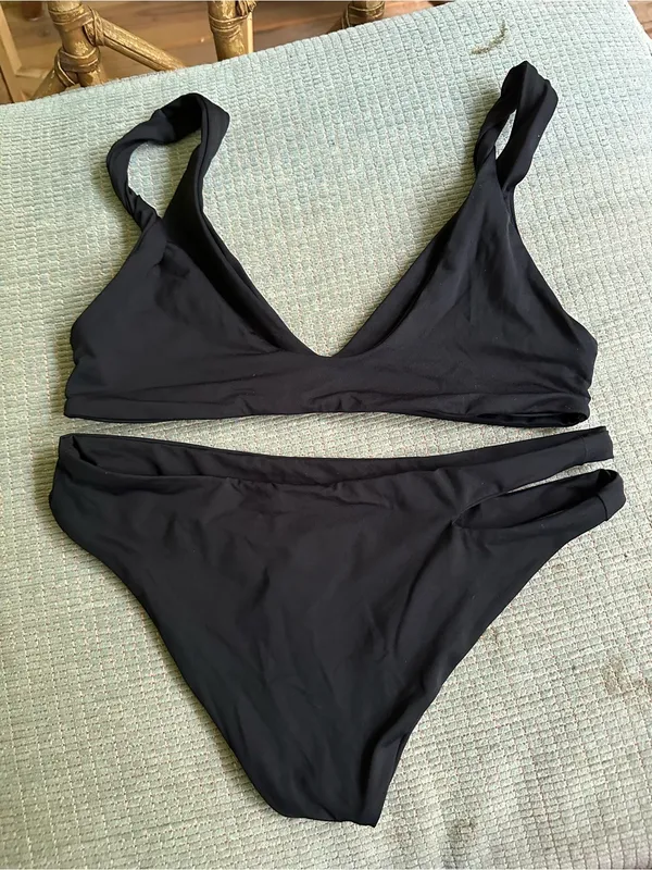NWOT L*Space Breakers bikini set black extra small - Image 3