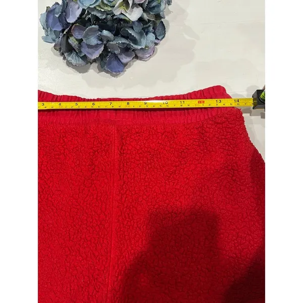 Rivalry Threads Fuzzy red Georgia bulldog Shorts‎ size small - Image 8