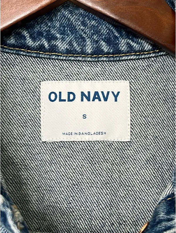 Old Navy Denim Jean Jacket  - Image 3
