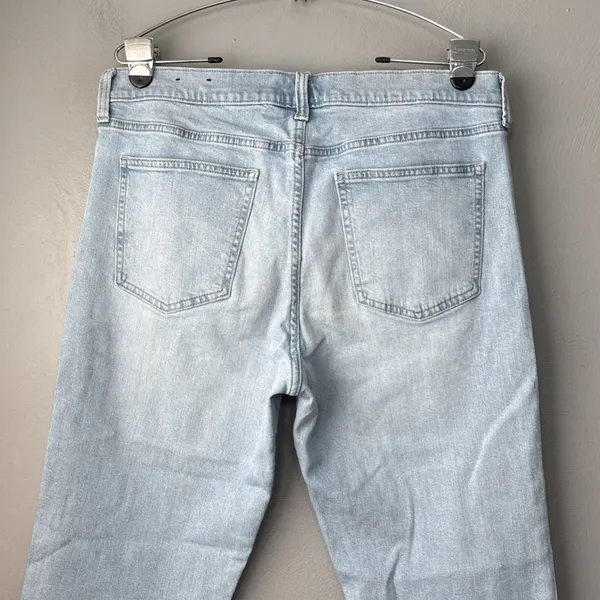 Gap Kick Fit Cropped Jeans Size 14 32 Light Blue Stretch Denim Boho Chic Raw Hem - Image 4