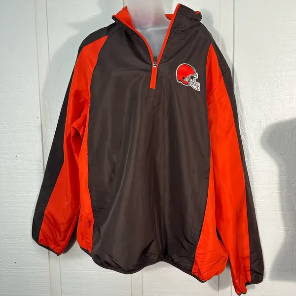 NFL Cleveland Browns 1/4 Zip Windbreaker Size XL NWOT - Image 2
