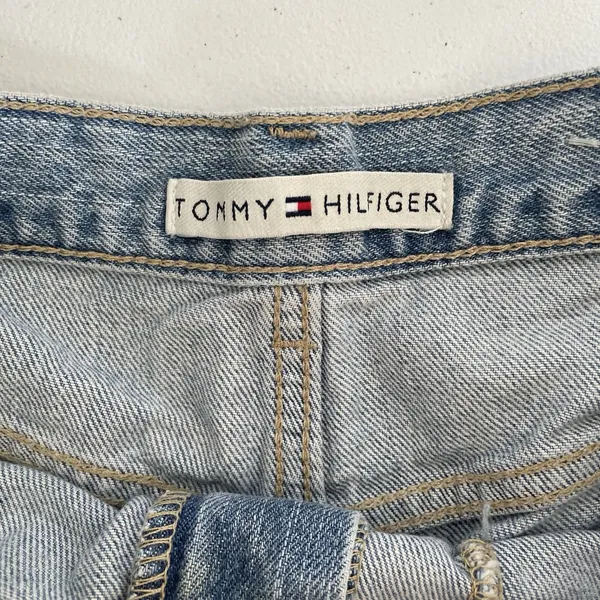 Tommy Hilfiger Vintage 1990's Cargo Denim Shorts Light Blue 100% Cotton Size 6 - Image 8