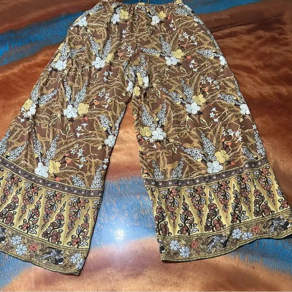 Spell & The Gypsy Bianca Brown Floral print wide leg pants size small - Image 9