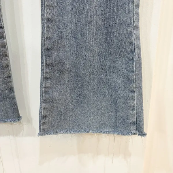 Indigo Rein Light Wash Utility Cargo Flare Jeans Juniors Size 3 - Image 4