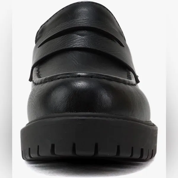 NEW Soda “HENDER” Round Toe Low Heel Lug Sole Platform Penny Loafer Shoe 10 - Image 3