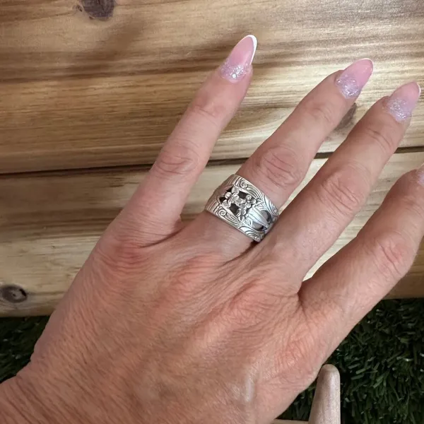 Handmade Ring size 6.5 - Image 7