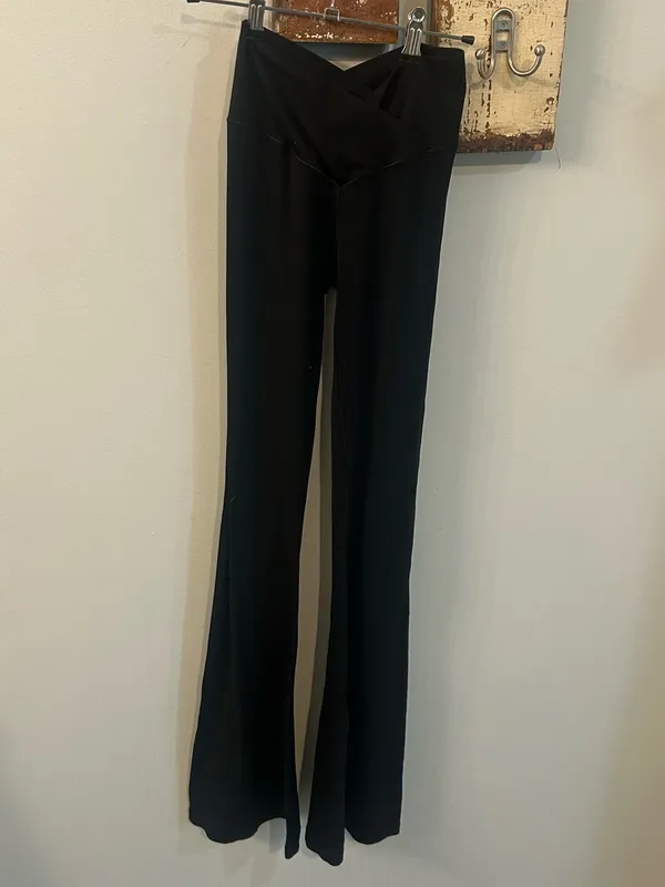 Aerie High-Waisted Flare Leggings | “Real Me” Crossover — Black - Image 3