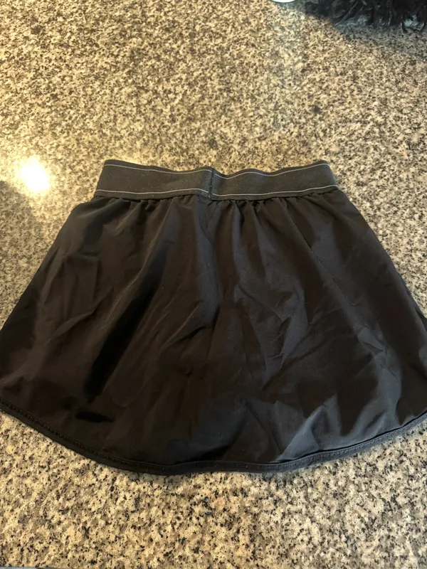 Alo Yoga Skirt Match Point Tennis - Image 2