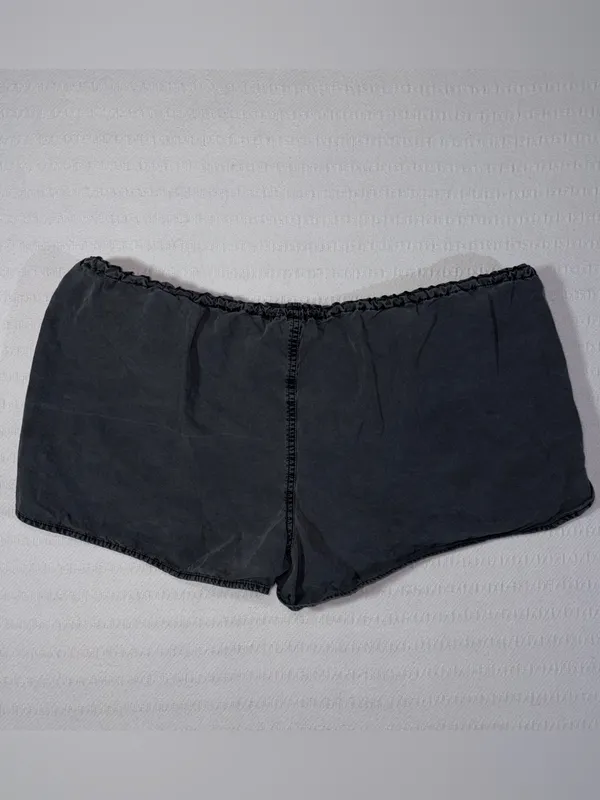 Urban Outfitters Womens Avery Pull On Short Size M Hiking Outdoors Workout - Image 4