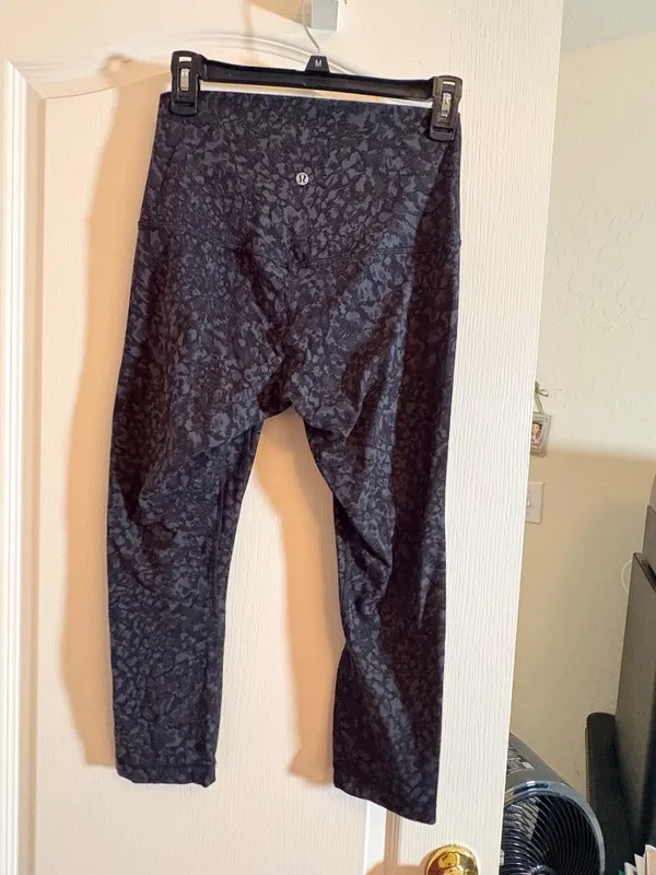 Lululemon Align Super High-Rise Crop 21" Wild Thing Camo Deep Coal Multi - Image 3