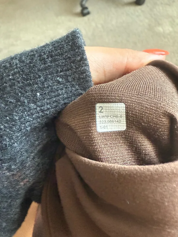 Lululemon Align Flare High-Rise - Image 3