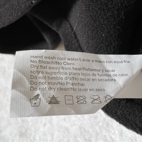 Isotoner Black Fleece Headband with 3M Thinsulate - Image 7