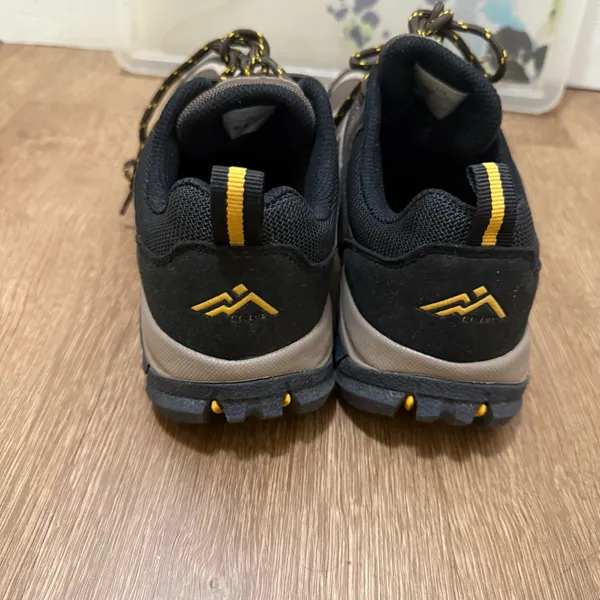 CC-Los Waterproof Women’s Hiking Shoes Size 39 (us-8.5) - Image 3