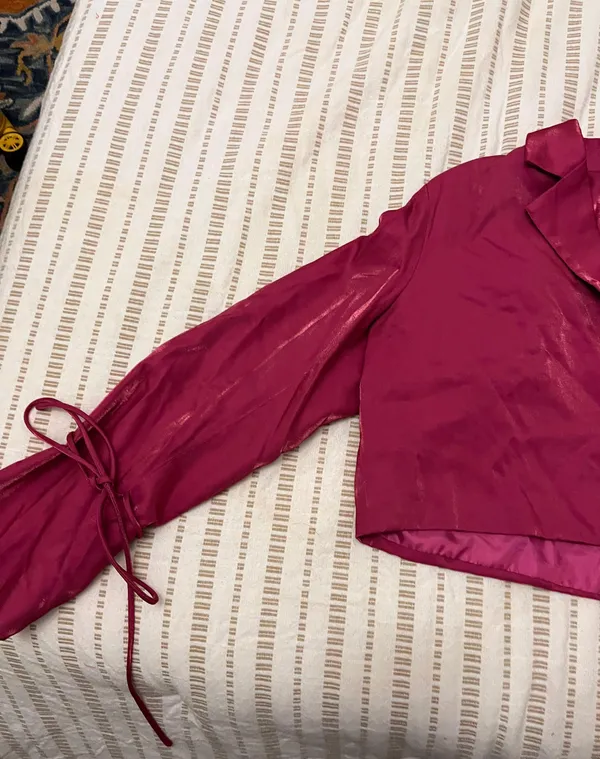 Nasty Gal Pink Cropped Blazer - Image 5