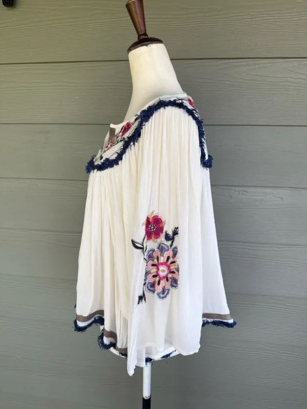 Banjara Embroidered Cropped Boho Top Size M - Image 5
