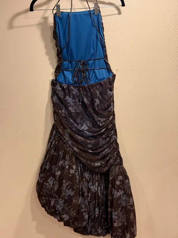 Let Me Be Blue Printed Asymmetrical Ruched Polyester Midi Dress Sz XS Boho Chic - Image 10