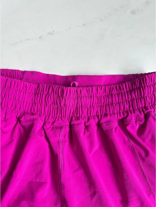 Lululemon Hotty Hot Shorts 4" High-Rise - Image 6